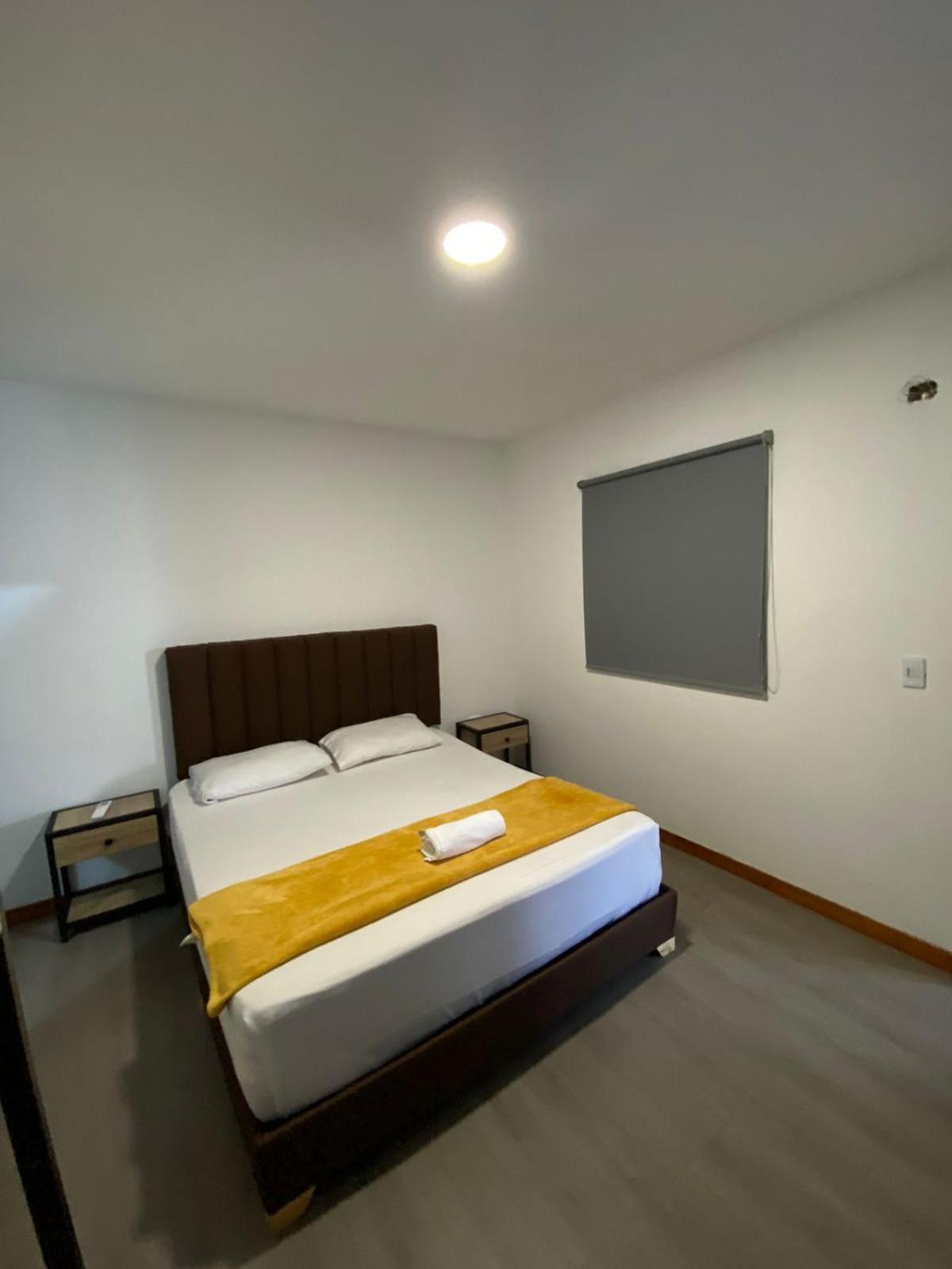 Hotel Gallery By 70 เมเดยิน ภายนอก รูปภาพ
